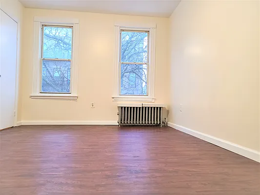 Rented by Virtual Real Estate | media 11