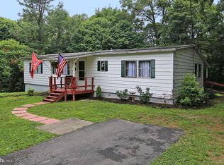 24 Blue Mountain Hts, Schuylkill Haven, PA