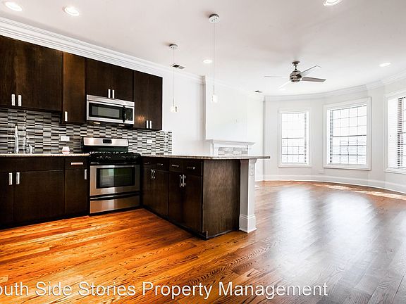 3rd image of 4917 S Prairie Ave #8665310