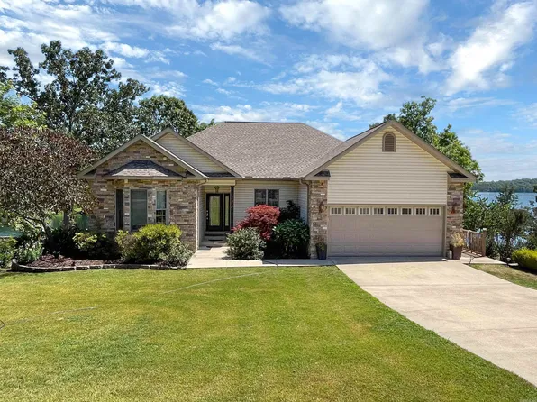 1501 E Emerald Cove Dr, Horseshoe Bend, AR 72512