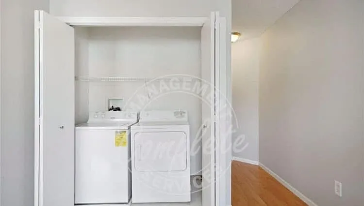 15785 Flackwood Trl — Photo 5