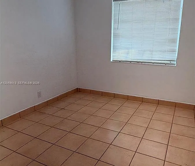 800 SE 15th St #2 — Photo 11