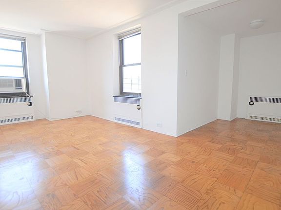 5th image of 108 E 38th St APT 18B