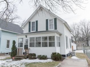 1147 C Ave NW, Cedar Rapids, IA 52405