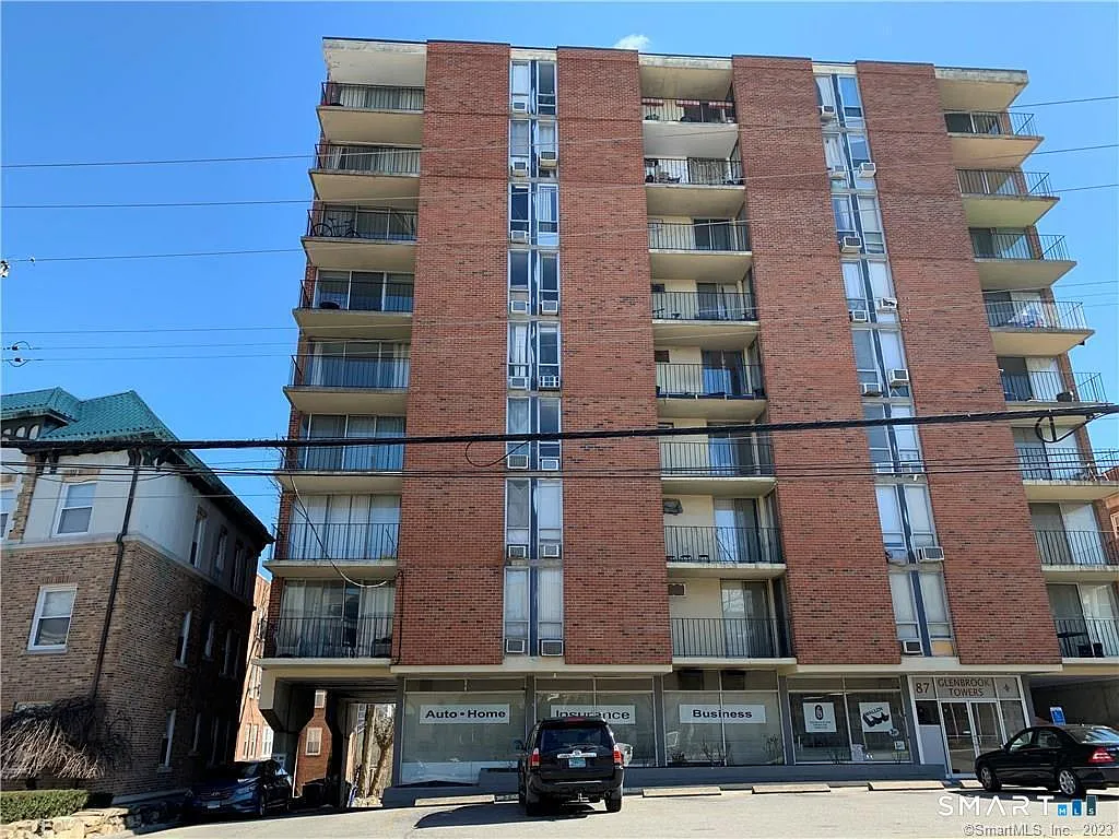2 bed, 1.0 bath, 910 sqft, $2,600 — Photo 1