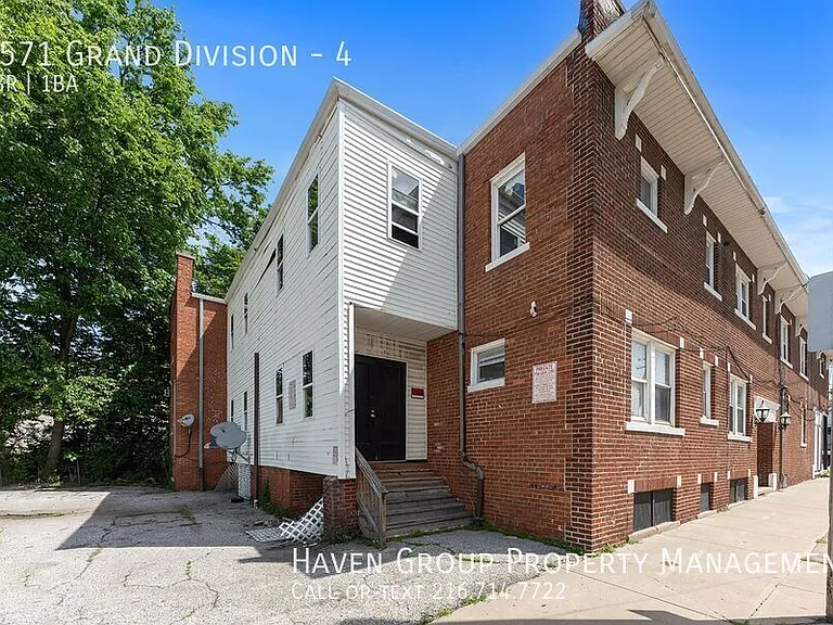 9571 Grand Division Ave #4 — Photo 18