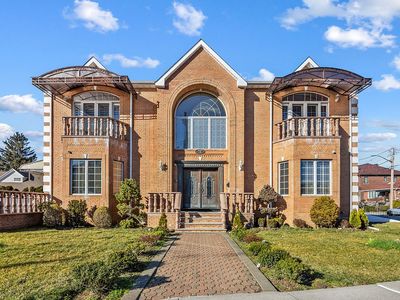 1454 159th St, Flushing, NY, 11357