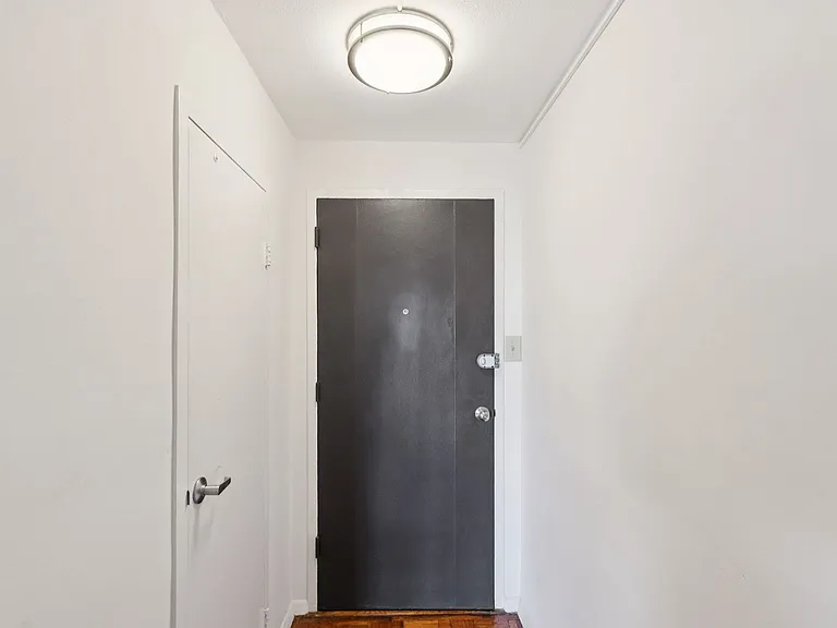 Apartments@1220 — Photo 15
