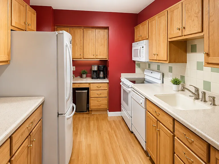 70 Park St #43 — Photo 12