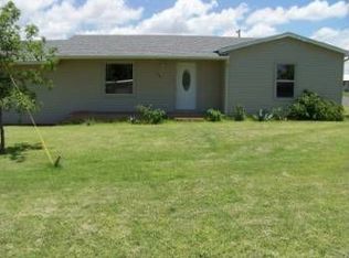 109 SW 13th St, Seminole, TX 79360
