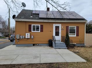 20-20 Maple St #B, Maynard, MA 01754