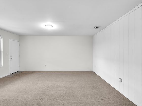 5th image of 255 Sunrise Dr APT 309