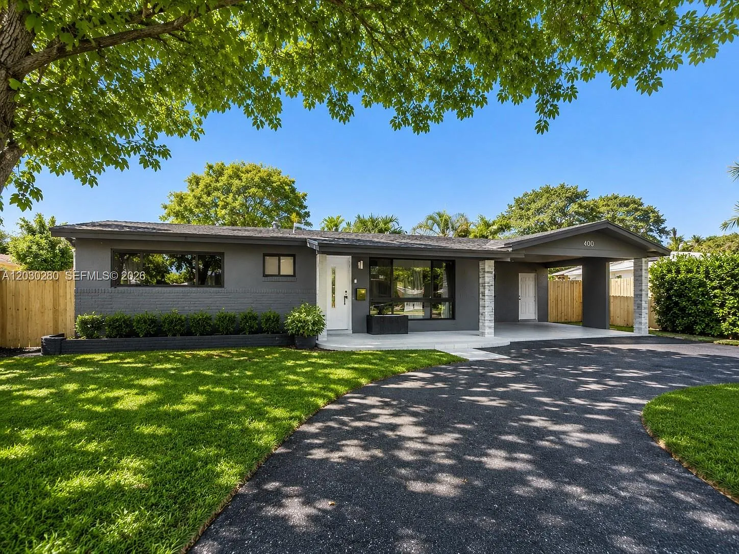 Boulevard Estates Amen — Photo 2