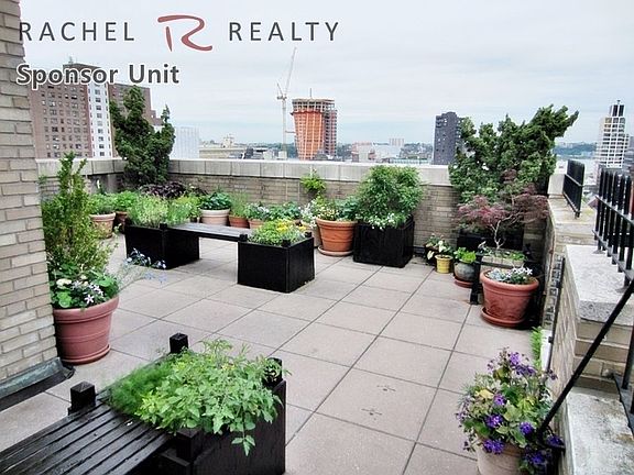 5th image of 363 W 20th St #12C