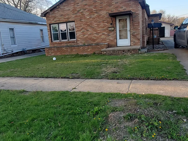 514 Lundy St — Photo 6