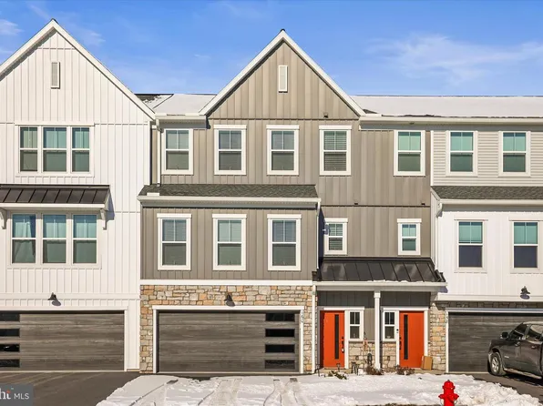 160 Marissa Ct, Newmanstown, PA 17073