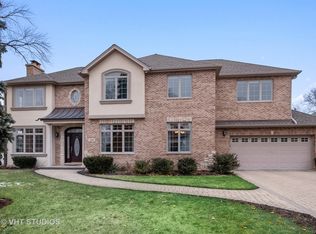 2144 Robincrest Ln, Glenview, IL 60025