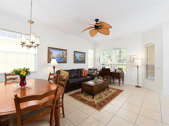 4th image of 156 TALL TREES COURT