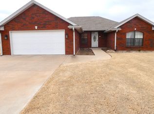 5015 SE Redbud Pl, Lawton, OK 73501