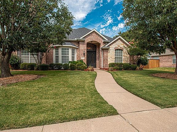 3rd image of 3505 Excalibur Ct