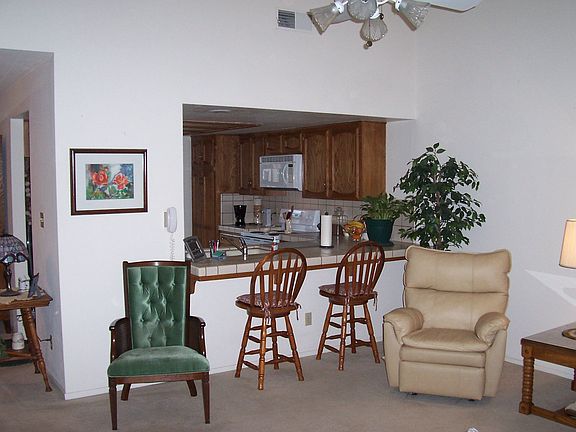 Breakfast Bar