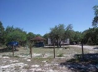 122 Bernardy Rd, Rockport, TX 78382