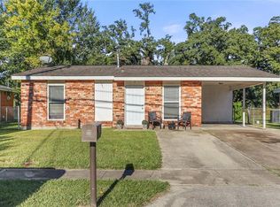 9 Helis Dr, Westwego, LA 70094