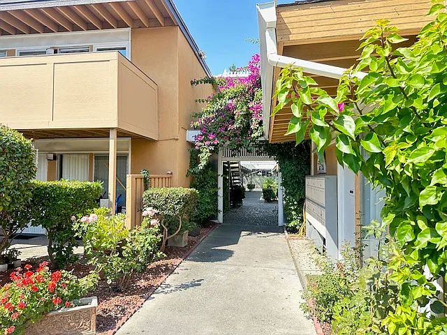 Front Entrance to Property