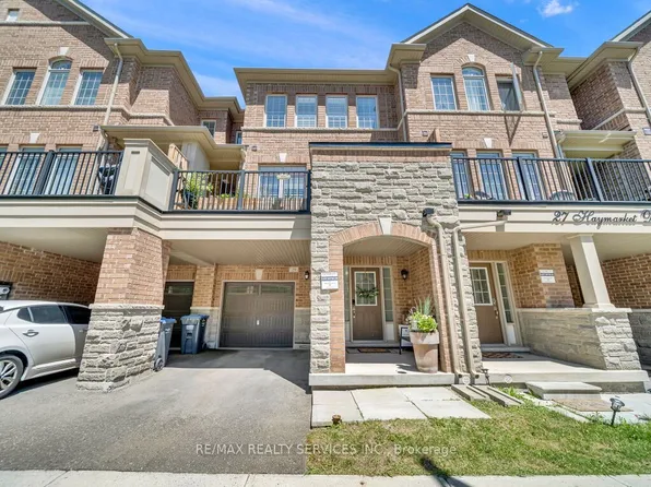 29 Haymarket Dr, Brampton, ON L7A 5C3