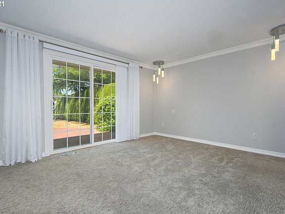 5th image of 1104 NW 99th St