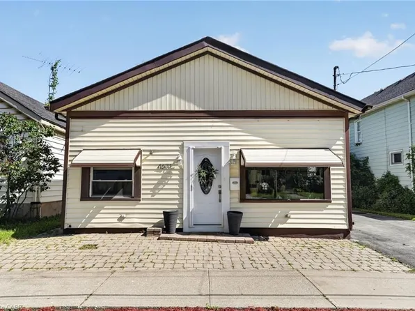 4671 Ferguson St, Niagara Falls, ON L2E 2Z3