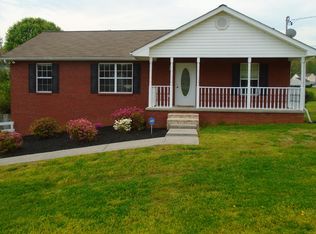 527 Bowers Park Cir, Knoxville, TN 37920