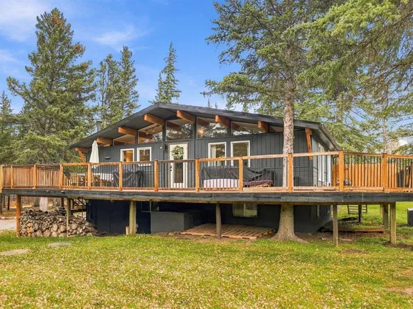 14 N Des Arcs Cres #Lac, Bighorn No. 8, AB T1W 2W3