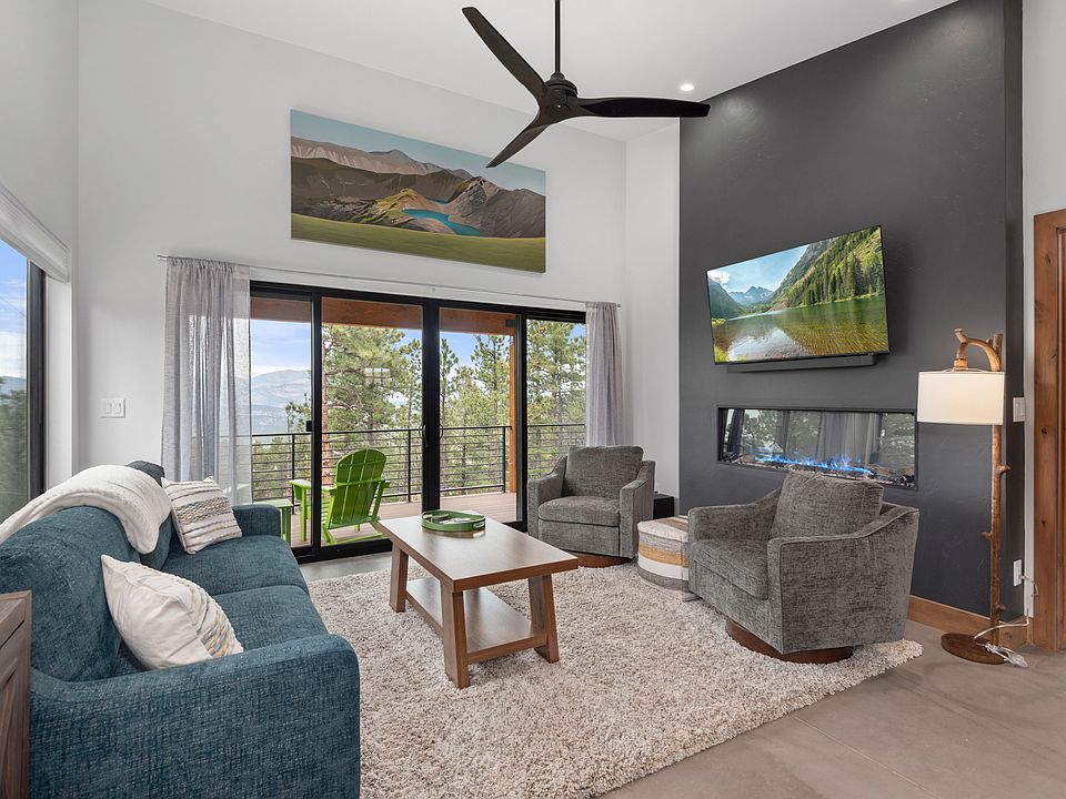 1st image of 945 Nob Hill Rd #3