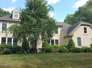 309 Deer Run Dr, Mountain Top, PA 18707