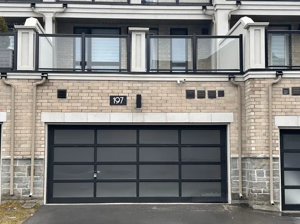197 Mumbai Dr, Markham, ON L3S 0G5