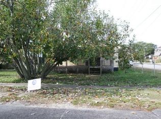 409 3rd St N, Carolina Beach, NC 28428