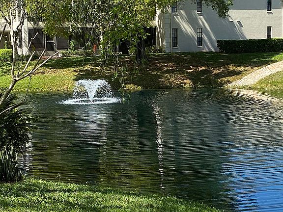 3rd image of 4501 Southampton Ct