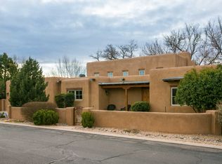 1622 Rancho Guadalupe Trl NW, Albuquerque, NM 87107
