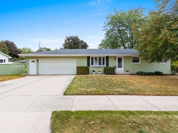 600 Walter St, Kaukauna, WI 54130