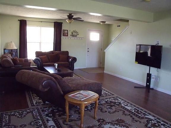 2nd image of 8348 Bluestem Ln