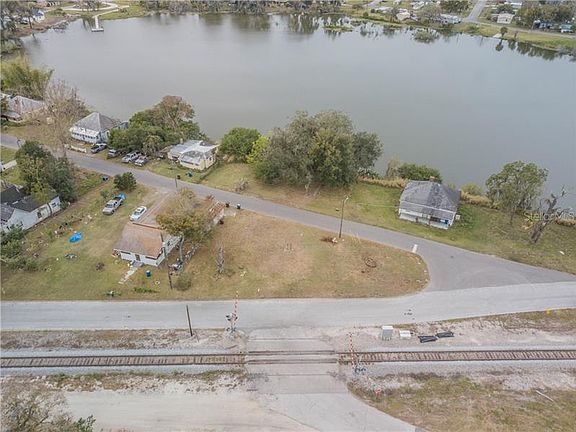 4th image of 610 NW Phosphate Blvd