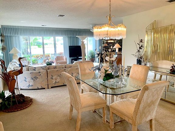 5th image of 410 Wexford Cir