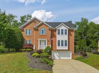 130 Field Club Dr W, Mc Kees Rocks, PA 15136
