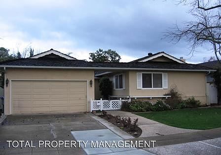 1st image of 5536 Fern Dr