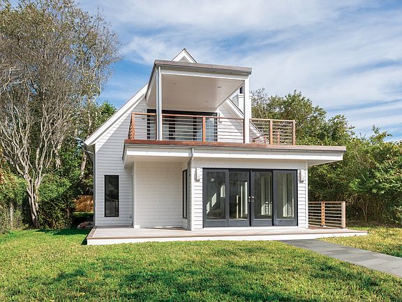 2nd image of 55 Seaside Ave