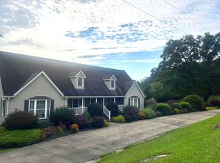 712 Caroline Ave, Summersville, WV 26651