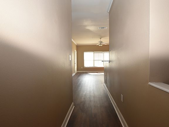 2nd image of 18501 Bridle Club Dr