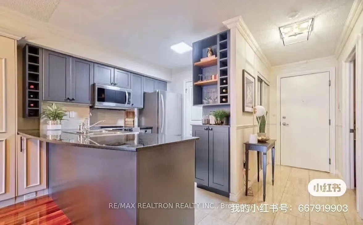 2 bed, $1,100 — Photo 1