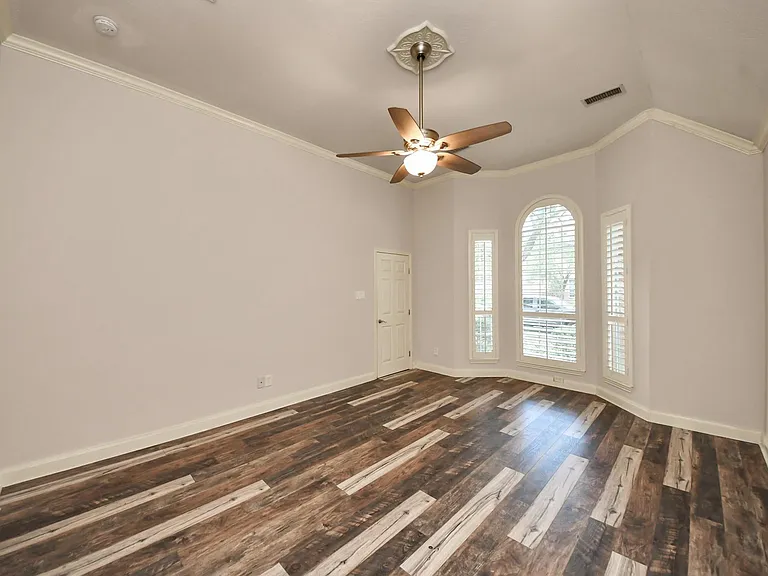 6314 Holly Canyon Ct — Photo 17